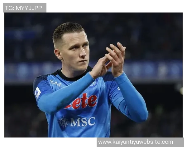 泽林斯基强调球队实力与连续性目标努力争取赛季领先地位